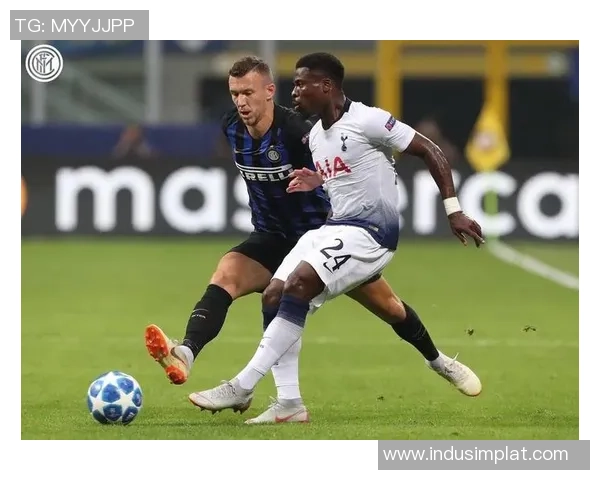 国米在足总杯中以3-0战胜热刺精彩瞬间引发全场狂欢集锦回顾