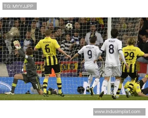 多特蒙德狂胜皇马5-0逆转时刻点燃全场激情解析